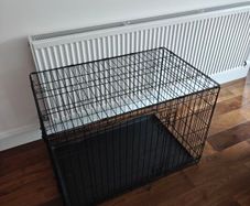 wire dog crate  (L, 90cm)