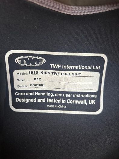 Wetsuit