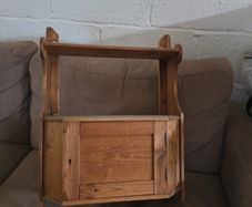 Victorian pine wall-mounted cupboard