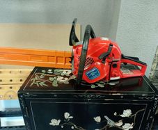 chainsaw