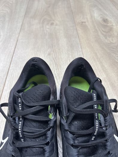 Nike Air Zoom Pegasus 38, Uk 11
