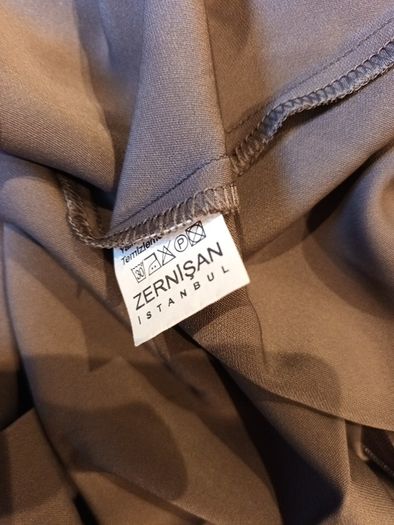 Zernisan  Dress.  S. 16.  New No Tag.