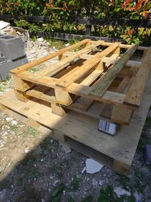 3 Wooden pallets