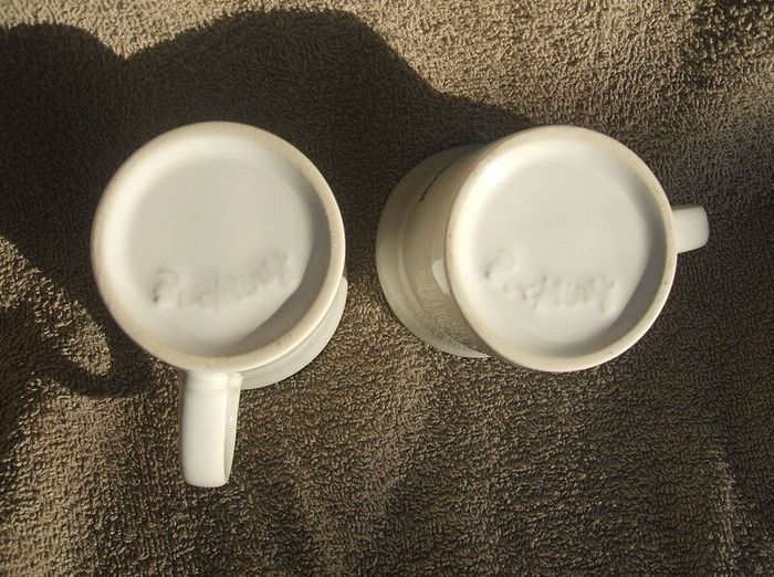 BUS EIREANN (Irish national bus service) - a pair of commemorative/merchandise mugs (c.1990s)