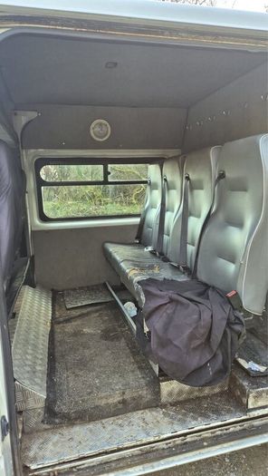 Crew cab ,6 seater  Ford transit van