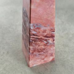 Onyx Obelisk Marble Stone Tower Point .Paperweight Pyramid Pink Gray 16 CM.Tallx4.8 4.8 cm.