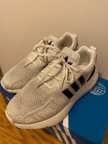 Nike (swift run 22 shoes )