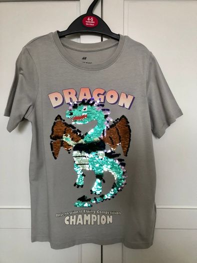 Boys H&M T-shirt size 6/8 years old