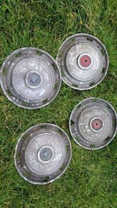 Vintage rover hub caps x8 +1