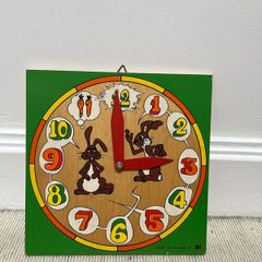 vintage SIO wooden learning clock from the 1970s.