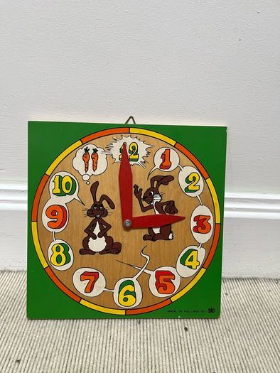 vintage SIO wooden learning clock from the 1970s.