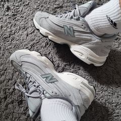 New Balance 1000