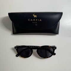 sunglass