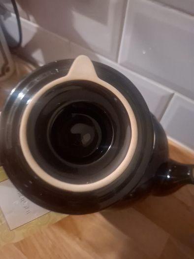 le creuset teapot 1.3