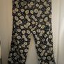 Women's cropped trousers pants Mango Floral Print Trousers brand new size S Image 4