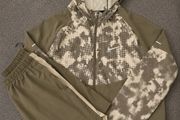 Nike olive colour set