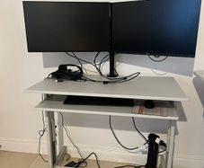 Adjustable work table