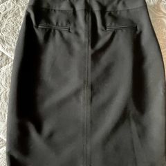 DKNY black skirt size S