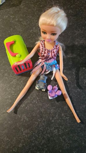 doll