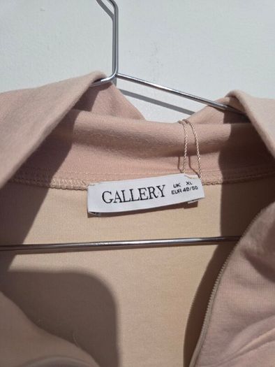Brand New Gallery Dunnes Stores Marais Half Zip Cream Sweatshirt XL (48-50)