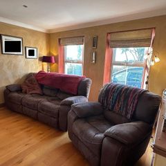 Reclining Sofa and 2 reclining armchairs