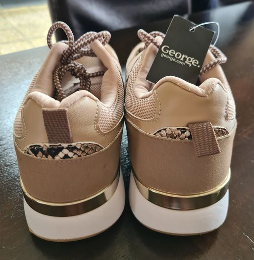 Women's Trainers - Brand New!!!