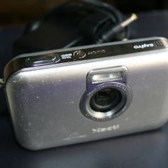 Sanyo Xacti E6 Digital Camera Vpc-e6 Tested