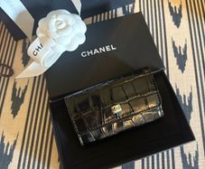 chanel card holder