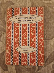 A Child's Book Of Carols. By Chameleon Books Oxford. First Edition Hardback With Dustjacket In Good Condition.