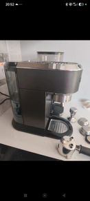 De'Longhi Coffee Machine & Grinder