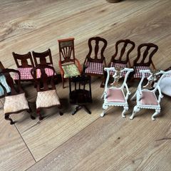 Dolls House Chairs