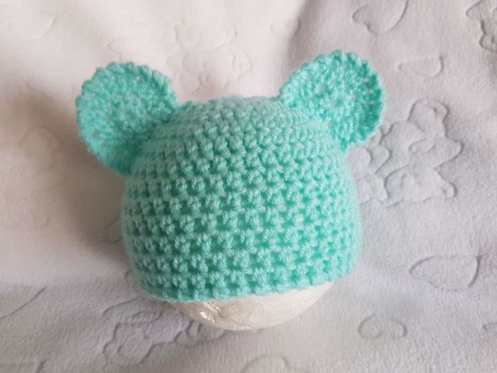 Newborn baby hats