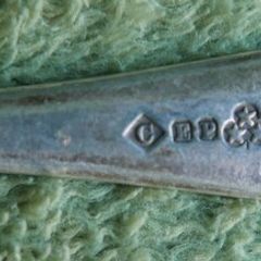 Vintage BARKER BROS Birmingham Silver Plated Spoon