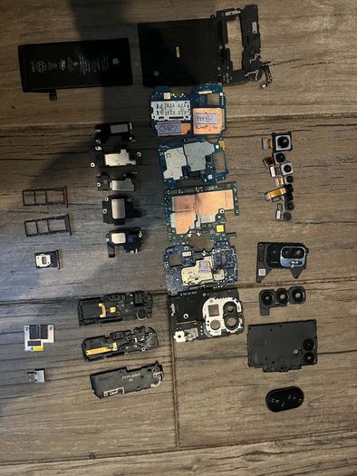 Phones for repair and spare parts