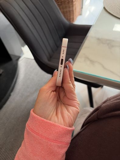 Pink iPhone 15 128gb unlocked