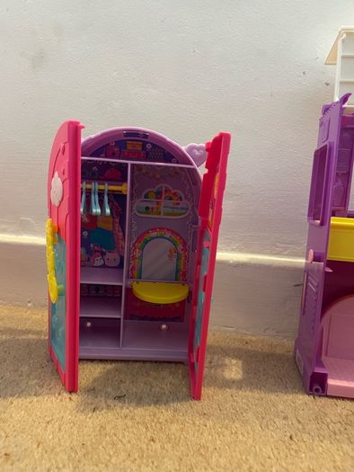 Barbie Dream House and Playsets