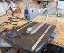 Scroll saw