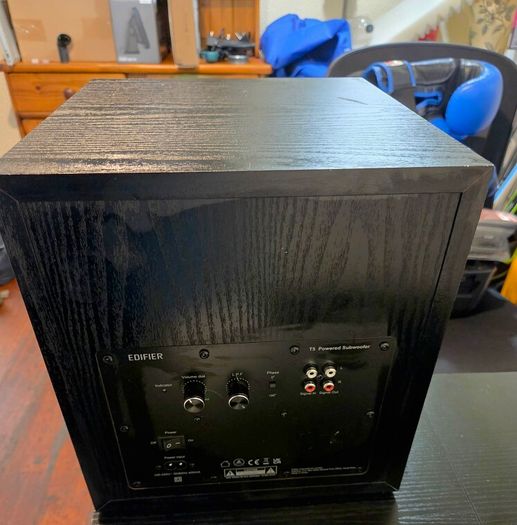 Edifier T5 home theatre sub