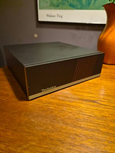 Technics tape cassette holder