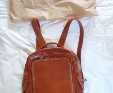 Genuine leather handbag/backpack