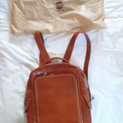 Genuine leather handbag/backpack