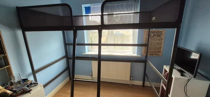 Loft bed