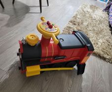 Ride-On Train