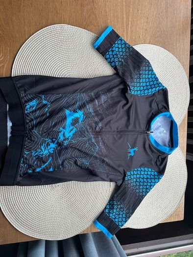 Aero jerseys