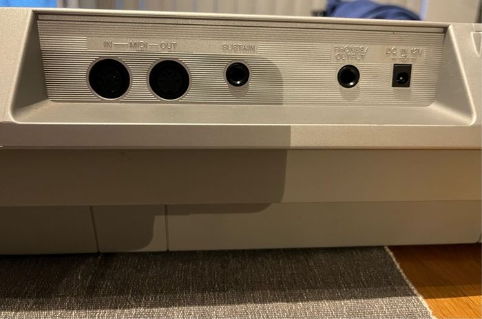 Yamaha PSR-290 keyboard