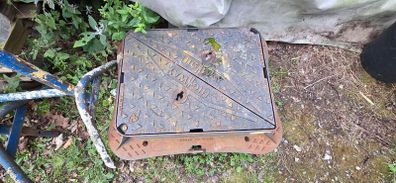 wrekin D400 manhole cover