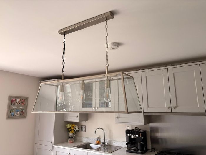 Pendant light
