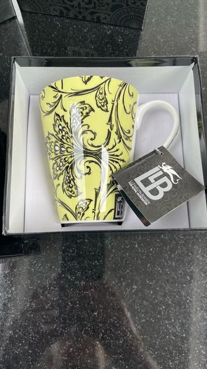 Set of 2 mugs