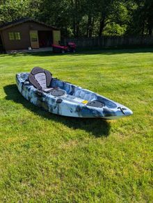Single person kayak