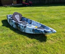 Single person kayak